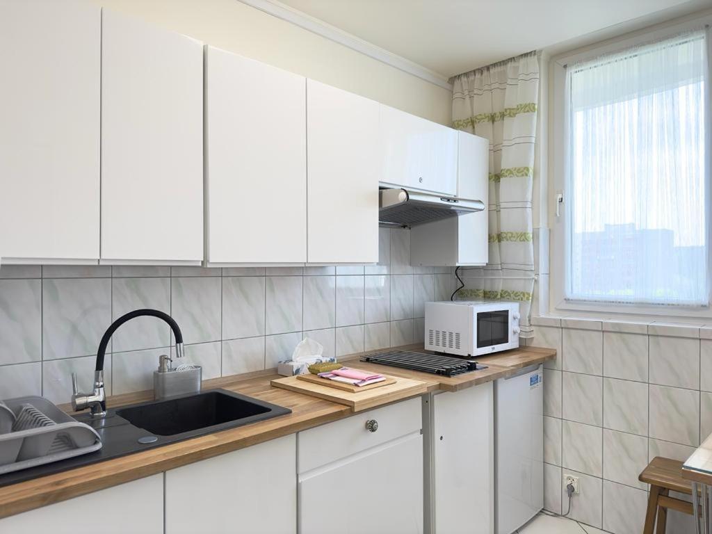 Apartament Bazylianska - 100M Do Metra "Brodno", 20 Minut Do Centrum Warszawy Varşovia Exterior foto